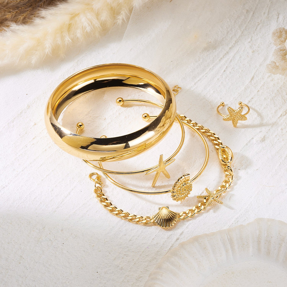 Women's Beach Starfish Shell Conch Pearl Fashion Commuter Temperament Bracelets