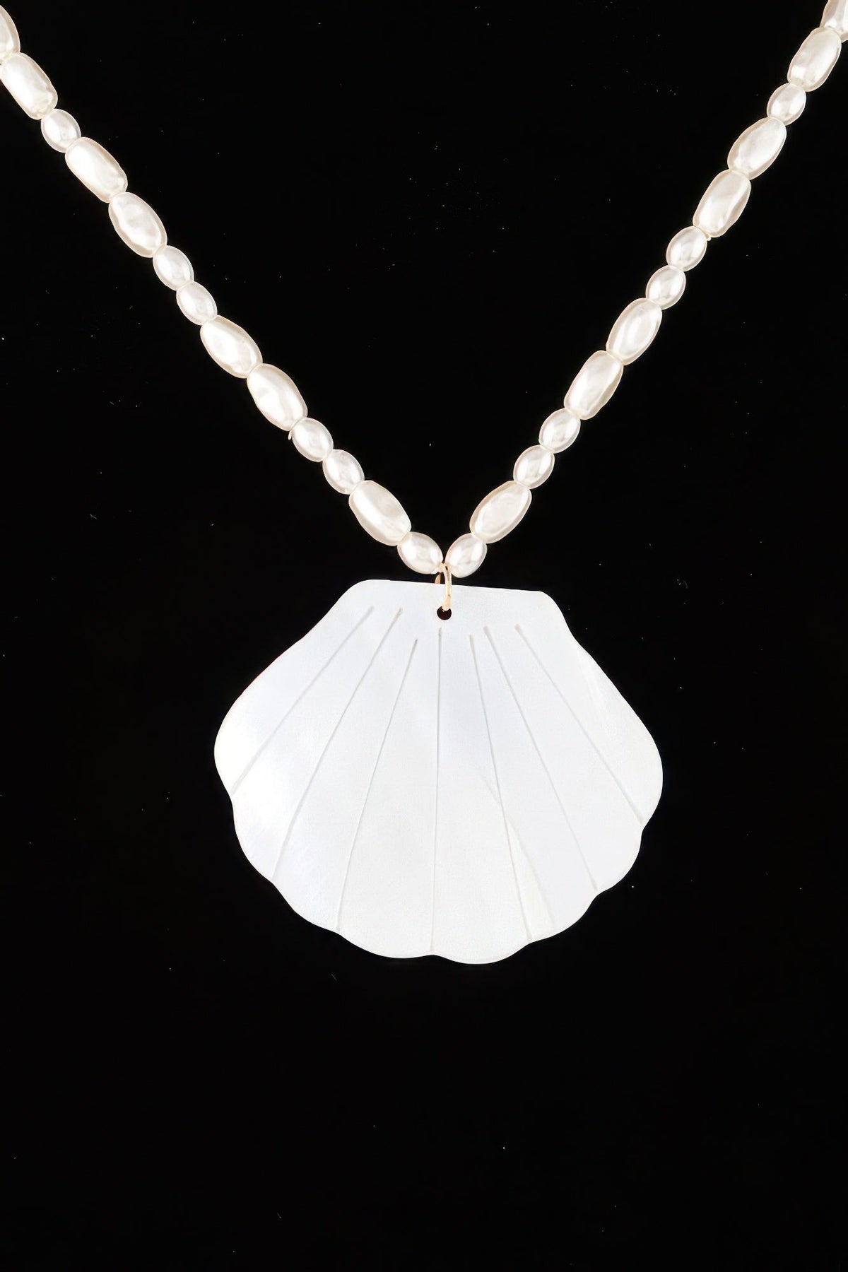 Marbled Seashell Bead Necklace
