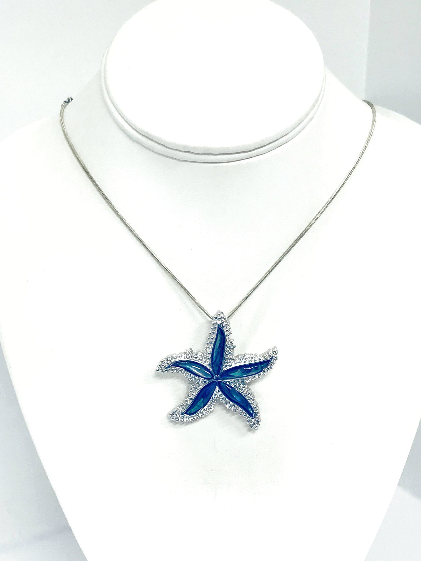 Starfish Pendant Necklace, Beach Lover Gift, Starfish Necklace, Beach Jewelry, Starfish Jewelry, Shell Pendant, Beach Style, Wife Jewelry