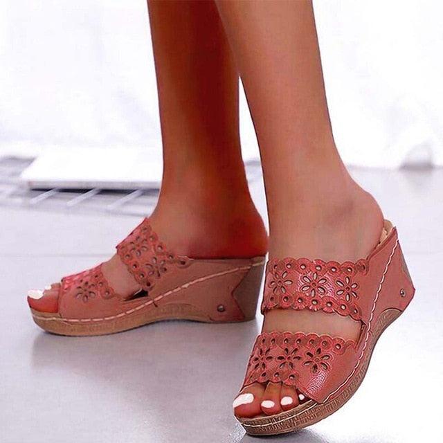Woman Sandals For Beach Slip On Fashion Sandals Women Thick Bottom Footwear Flat Sandals Soft Leather Vintage Summer Casual Non-Slip Beach Platform Shoes Sandals